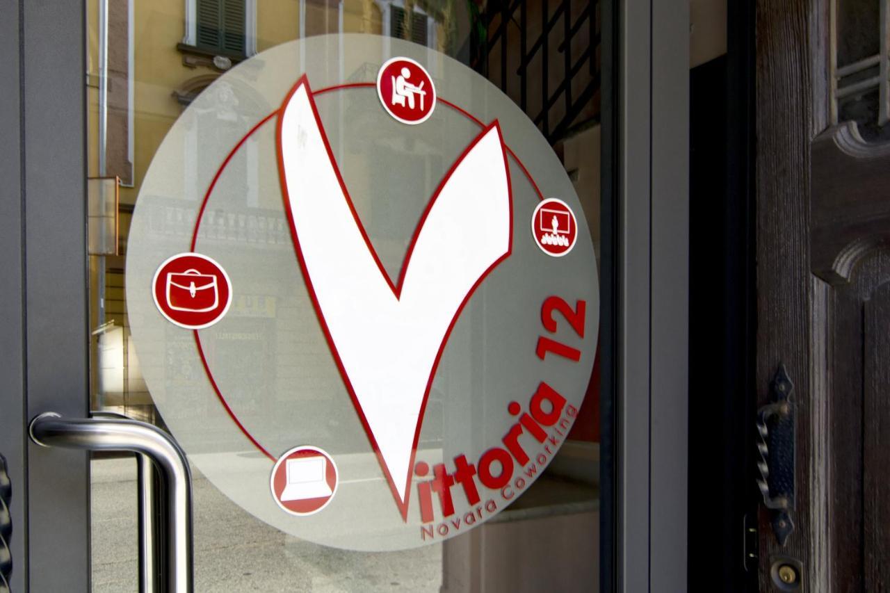 V12 Apartments - Vittoria 12 Novara Esterno foto